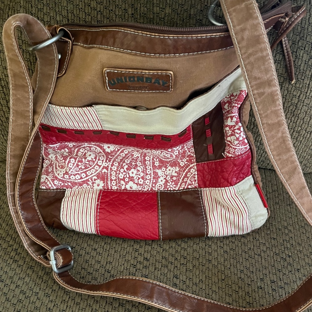 Union Bay purse